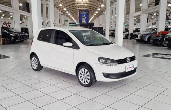 VOLKSWAGEN FOX 1.6 MI 8V FLEX 4P MANUAL VOLKSWAGEN FOX 1.6 MI 8V FLEX 4P MANUAL